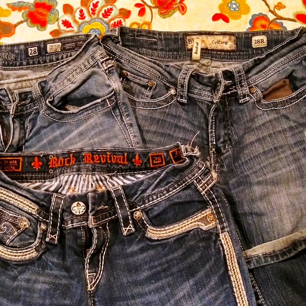 Ladies Buckle Jeans